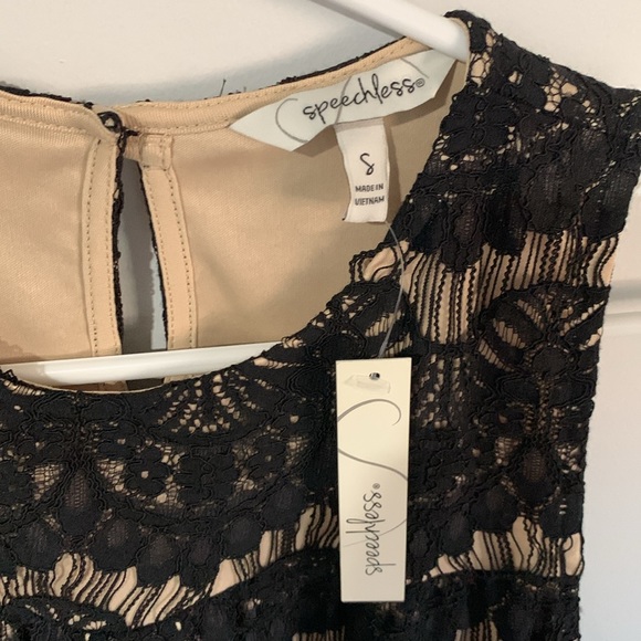 New with Tags - 20s Style Special Occasion dress - Picture 5 of 6